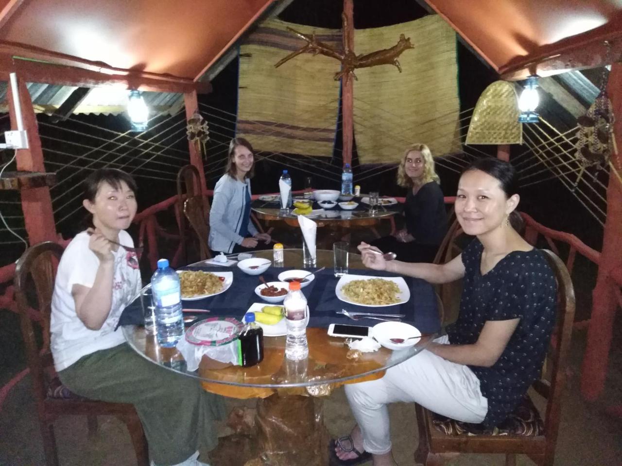 Sigiri Royal Point Tree House 호텔 시기리야 외부 사진